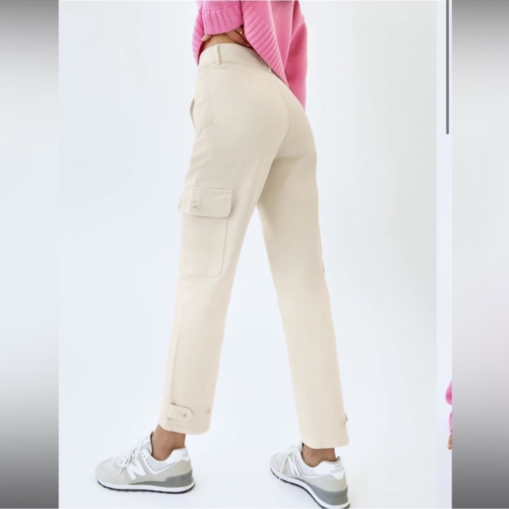 Aritzia Wildred Free Modern Cargo Pant